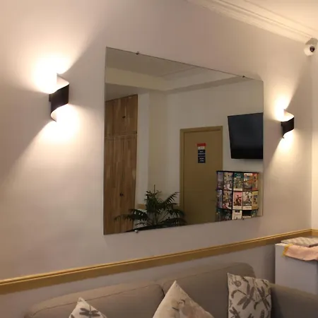 Hotel Anya Paris
